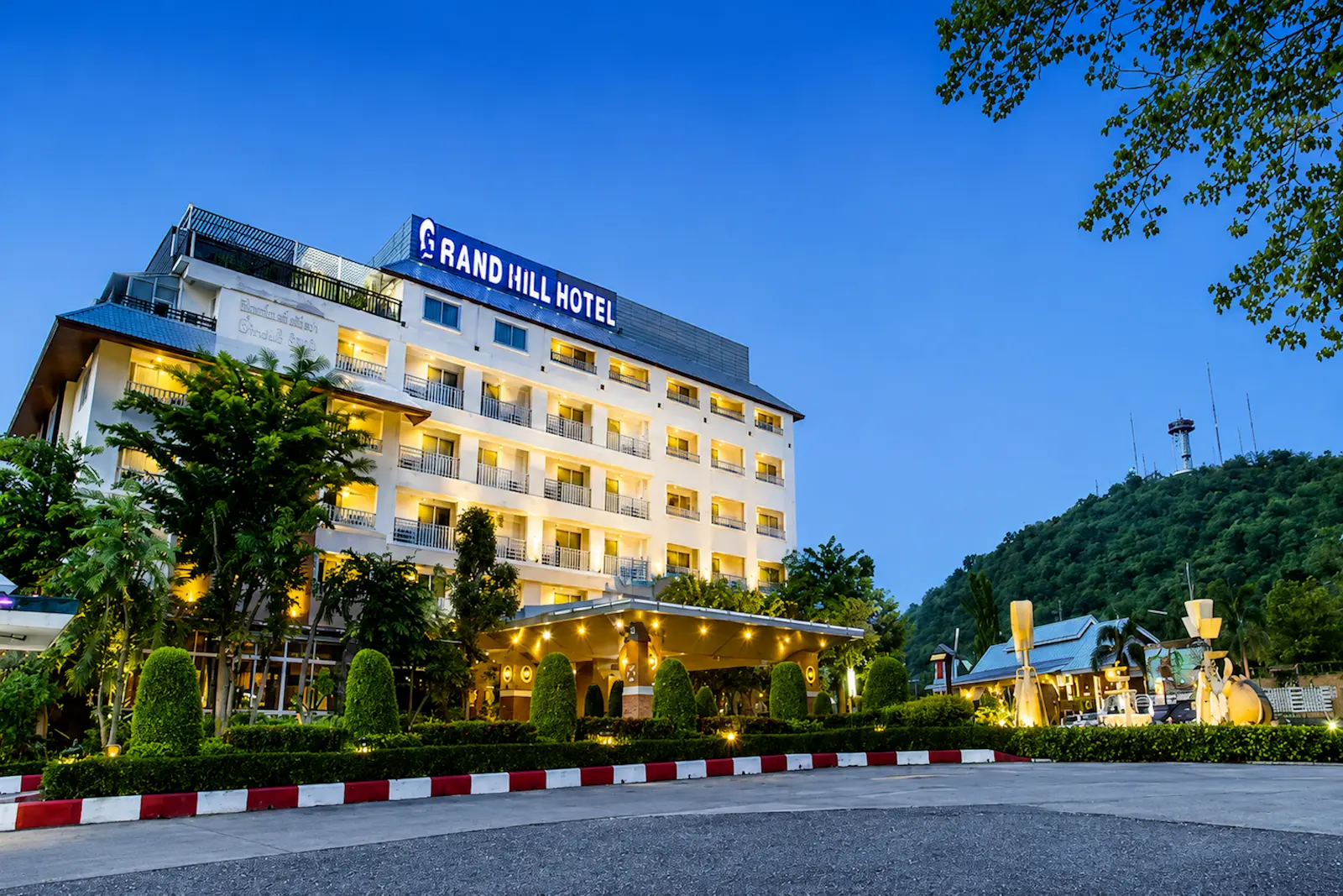 Grand Hill Resort and Spa