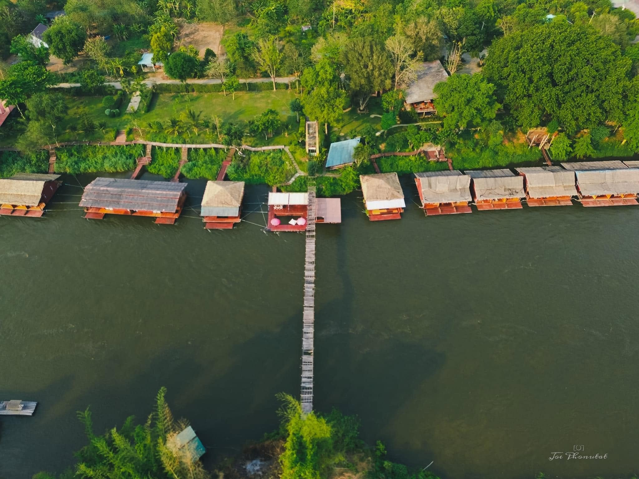 Boutique Raft Resort River Kwai